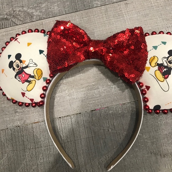 Homemade Disney Mickey Ears - Picture 6 of 7